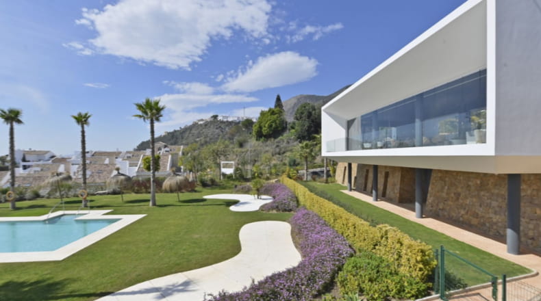 Villa moderna en la zona exclusiva