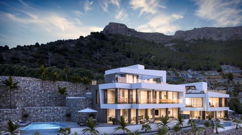 Villa moderna con impresionantes vistas panorámicas al mar